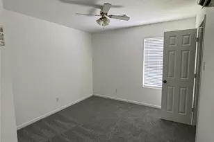 10818 Meadow Walk Ln, Houston, TX 77067 - Photo 5