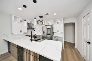 15719 Baytree Dr, Houston, TX 77070 - Photo 9