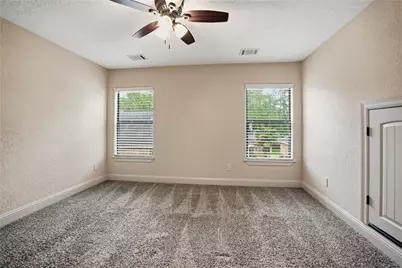 536 Stephen F Austin Drive, Conroe, TX 77302 - Photo 35