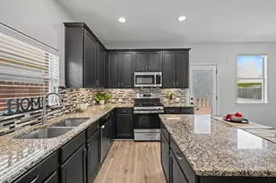 8122 Hardy Elm St, Spring, TX 77379 - Photo 9