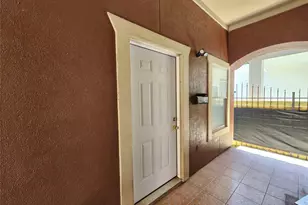 5027 Creekmont Dr, Houston, TX 77091 - Photo 1