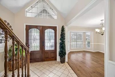 14615 Oak Bluff Court, Houston, TX 77070 - Photo 5