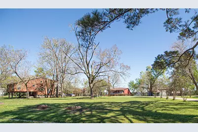 158 Johns Drive, Livingston, TX 77351 - Photo 11