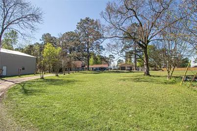 158 Johns Drive, Livingston, TX 77351 - Photo 9