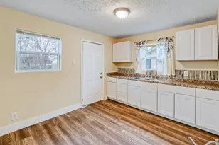 1114 Blackwood Ave, Houston, TX 77032 - Photo 7