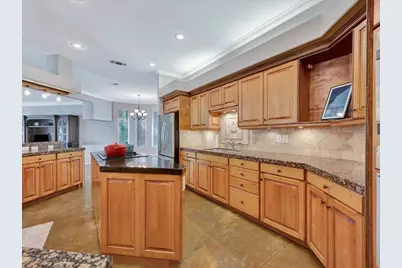 205 Twin Creek Street, Lufkin, TX 75904 - Photo 17