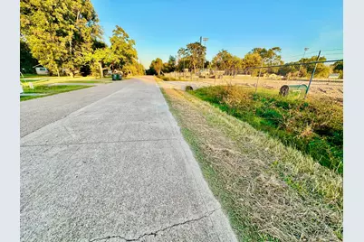 829 Timkin Road, Tomball, TX 77375 - Photo 11