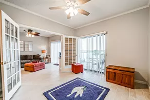 351 Lakeside Ln, Houston, TX 77058 - Photo 15