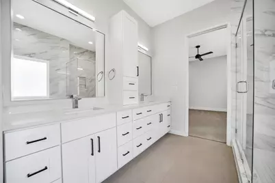 2206 Lou Ellen Lane #C, Houston, TX 77018 - Photo 23