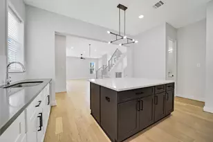 2206 Lou Ellen Ln, Houston, TX 77018 - Photo 17