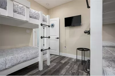 924 Melody Lane, Crystal Beach, TX 77650 - Photo 23