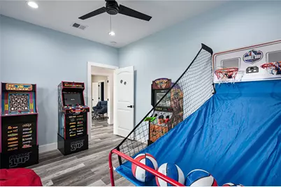 924 Melody Lane, Crystal Beach, TX 77650 - Photo 41