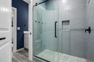 924 Melody Ln, Crystal Beach, TX 77650 - Photo 37