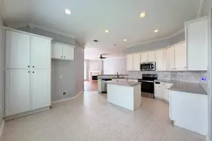 23639 Hawkins Creek Ct, Katy, TX 77494 - Photo 15