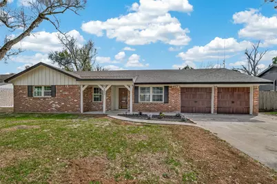 9623 Meadowglen Lane, Houston, TX 77063 - Photo 1