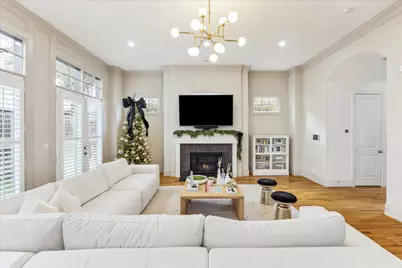 5622 Cohn Meadow Lane, Houston, TX 77007 - Photo 7