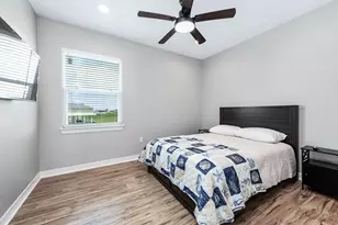 4019 Mitote Dr, Galveston, TX 77554 - Photo 33