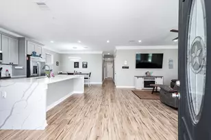 4019 Mitote Dr, Galveston, TX 77554 - Photo 17