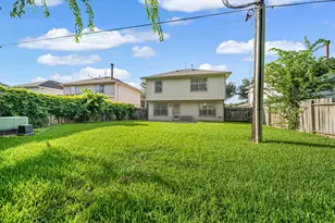 6215 Sutton Meadows Dr, Houston, TX 77086 - Photo 15