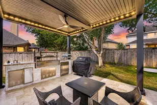 171 Hearthshire Cir, The Woodlands, TX 77354 - Photo 5