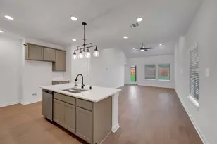 10341 Navarro Path, Montgomery, TX 77316 - Photo 15