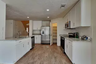 28631 Hidden Lake W, Magnolia, TX 77354 - Photo 7