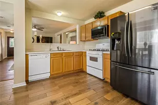 3023 Ribbon Creek Way, Spring, TX 77389 - Photo 5