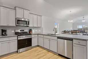 13724 Sabine Lk Dr, La Marque, TX 77568 - Photo 15