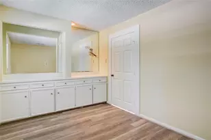 13805 Imperial Ct, Sugar Land, TX 77498 - Photo 29