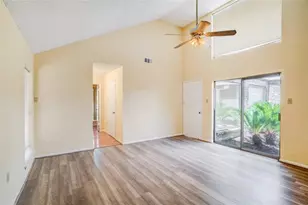 13805 Imperial Ct, Sugar Land, TX 77498 - Photo 19