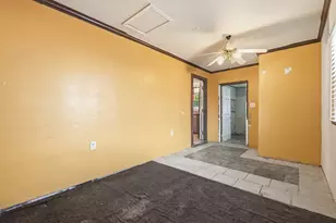 4750 Marietta Ln, Houston, TX 77021 - Photo 13