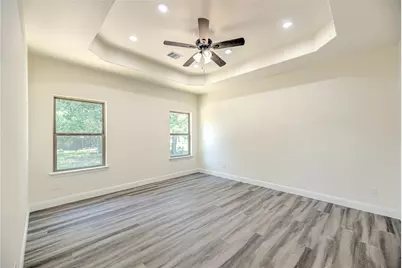 270 Legend Lane, Livingston, TX 77351 - Photo 17