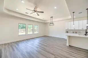 270 Legend Ln, Livingston, TX 77351 - Photo 13