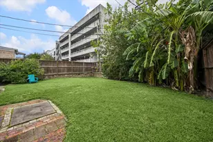 1020 Crocker St, Houston, TX 77019 - Photo 7