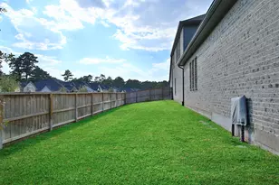 902 Falcon Hollow Ln, Pinehurst, TX 77362 - Photo 41