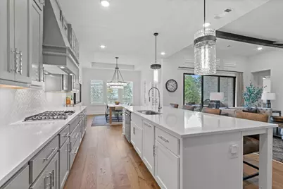 902 Falcon Hollow Lane, Pinehurst, TX 77362 - Photo 19