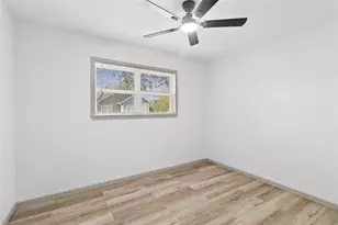 1503 Ave P, Huntsville, TX 77340 - Photo 7