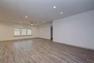 1203 Hyde Lk Ln, Missouri City, TX 77459 - Photo 9