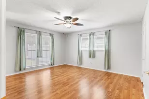 2025 Tupper Lake Ln, Bay City, TX 77414 - Photo 29
