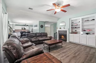 8002 Makaha Cir, Houston, TX 77095 - Photo 7