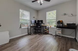 5031 Caplin St, Houston, TX 77026 - Photo 15