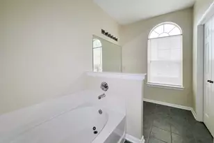 13551 Forest Pines Village Ln, Houston, TX 77067 - Photo 19