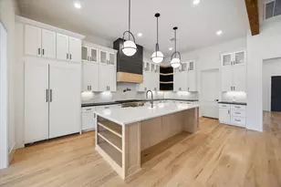 1419 Candlelight Ln, Houston, TX 77018 - Photo 5