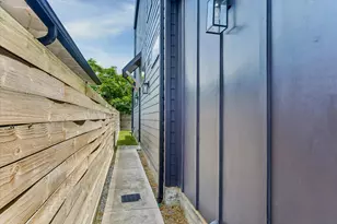 4008 Chapman St, Houston, TX 77009 - Photo 17