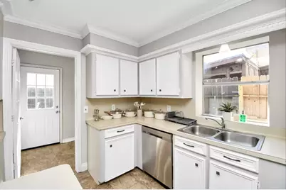 4134 Club Valley Drive, Houston, TX 77082 - Photo 11