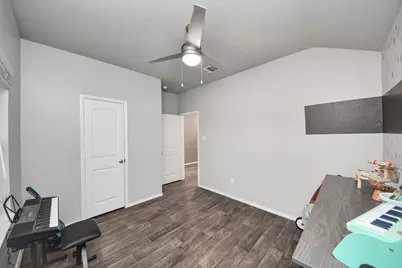 4315 Nervesa Drive, Katy, TX 77449 - Photo 9