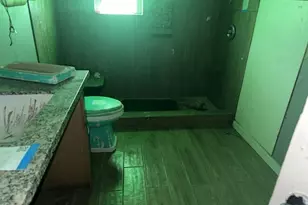 2506 Loch Lomond St, Highlands, TX 77562 - Photo 7