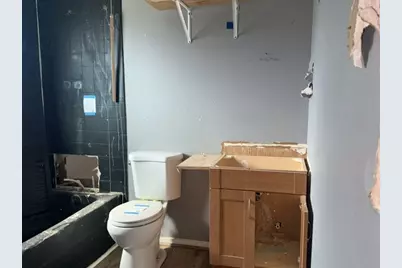 2506 Loch Lomond Street, Highlands, TX 77562 - Photo 21