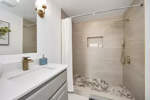 4215 Eli St St, Houston, TX 77007 - Photo 3