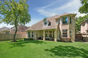 7923 N Wellington Ct, Houston, TX 77055 - Photo 29